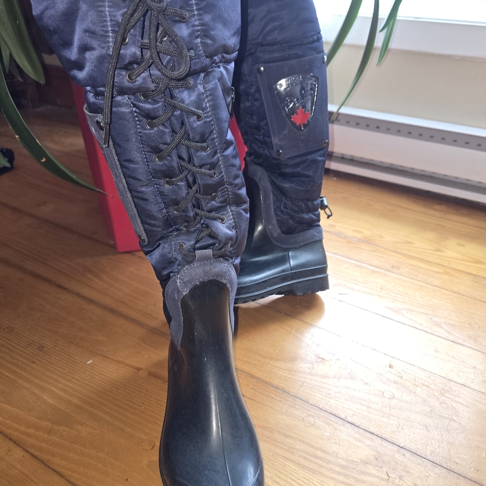 Pajar Black and Navy Winter Boots - Picture 6 of 7